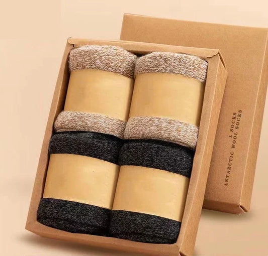 Ultimate Warmth: Men's Winter Super Thick Thermal Wool Socks